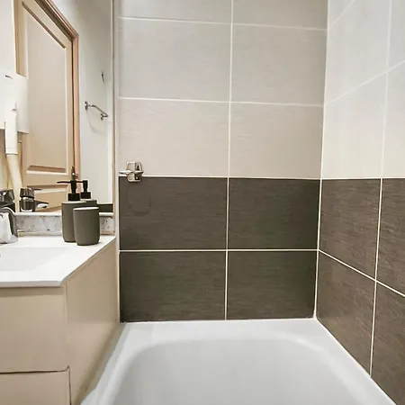 Cosy Renove A Avec Piscine *