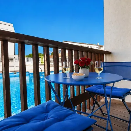 Cosy Renove A Avec Piscine Apartmán